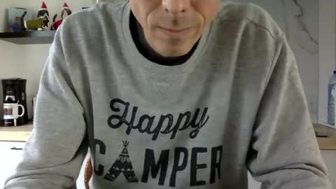 Snapshot of belversa_xxx chatting on December 20, 11:28 am belversa_xxx online show from December 20, 11:28 am