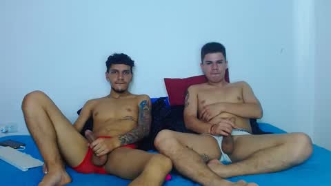 Snapshot of benjamin613999 chatting on February 20, 3:41 pm benjamin online show from February 20, 3:41 pm