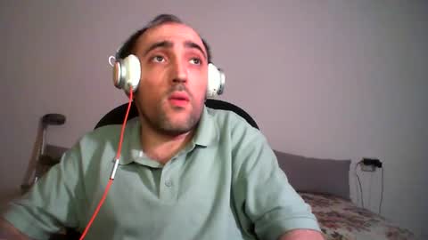 Snapshot of bentish chatting on January 12, 4:40 pm bentish online show from January 12, 4:40 pm