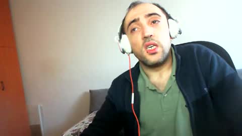 Snapshot of bentish chatting on January 23, 6:39 am bentish online show from January 23, 6:39 am