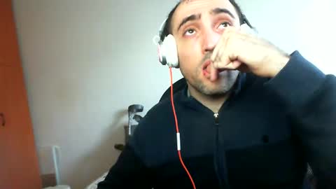 Snapshot of bentish chatting on January 23, 12:41 pm bentish online show from January 23, 12:41 pm