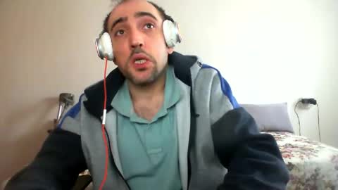 Snapshot of bentish chatting on January 26, 10:02 am bentish online show from January 26, 10:02 am