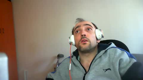 Snapshot of bentish chatting on January 27, 11:32 am bentish online show from January 27, 11:32 am