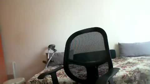 Snapshot of bentish chatting on February 3, 9:08 am bentish online show from February 3, 9:08 am