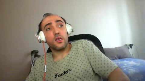 Snapshot of bentish chatting on September 16, 6:58 am bentish online show from September 16, 6:58 am