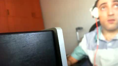 Snapshot of bentish chatting on September 29, 1:27 pm bentish online show from September 29, 1:27 pm