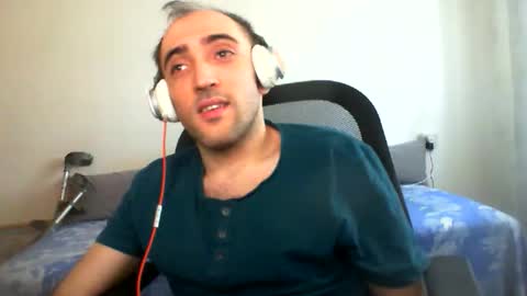 Snapshot of bentish chatting on October 28, 8:51 am bentish online show from October 28, 8:51 am