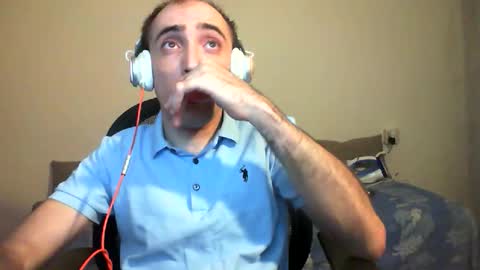 Snapshot of bentish chatting on November 7, 2:50 pm bentish online show from November 7, 2:50 pm