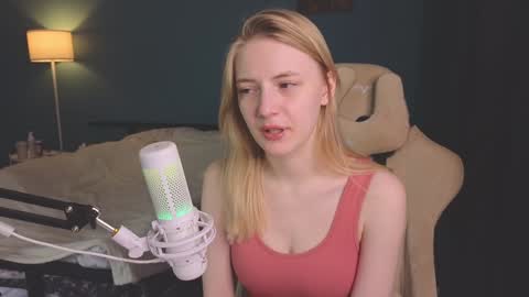 Alice online show from January 30, 12:37 pm