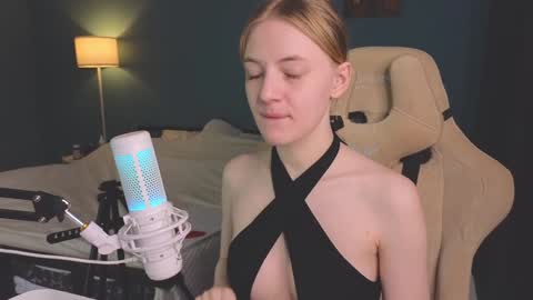 Alice online show from February 6, 11:21 am