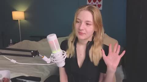 Alice online show from February 19, 11:28 am