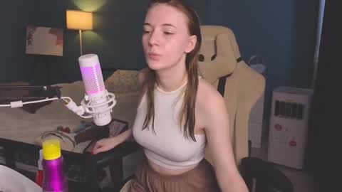 Alice online show from September 18, 10:28 am