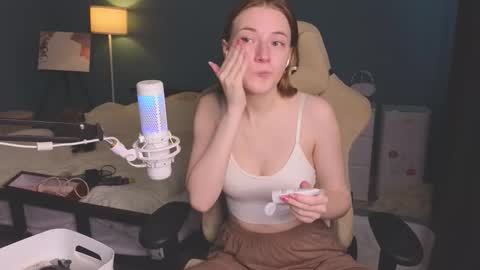 Alice online show from October 2, 11:17 am