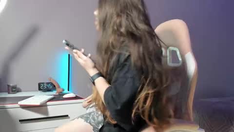 BeriesNiks online show from September 27, 4:45 pm