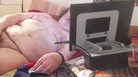 Snapshot of berlinerbaer1963 chatting on September 11, 1:17 am berlinerbaer1963 online show from September 11, 1:17 am