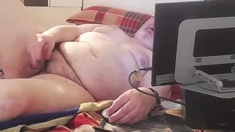 Snapshot of berlinerbaer1963 chatting on September 13, 4:51 pm berlinerbaer1963 online show from September 13, 4:51 pm