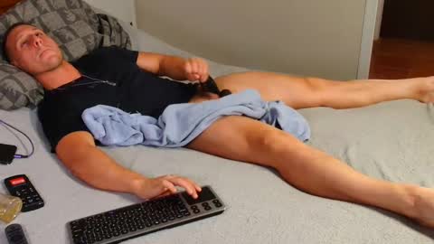 twitter zack1fisher online show from February 21, 3:01 am