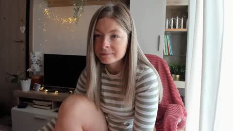 Vicky   online show from January 24, 8:55 am