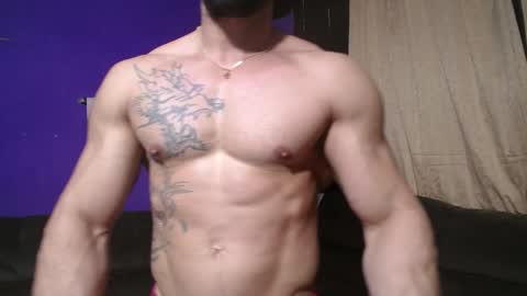 Snapshot of bestmuscle chatting on January 22, 10:05 pm bestmuscle online show from January 22, 10:05 pm