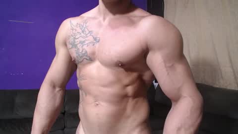 Snapshot of bestmuscle chatting on January 29, 6:18 pm bestmuscle online show from January 29, 6:18 pm