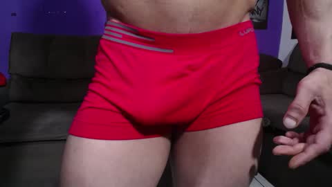 Snapshot of bestmuscle chatting on February 19, 4:01 am bestmuscle online show from February 19, 4:01 am