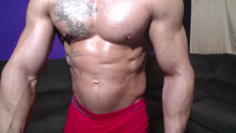 Snapshot of bestmuscle chatting on February 26, 4:36 am bestmuscle online show from February 26, 4:36 am