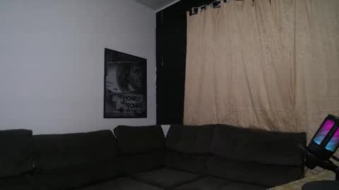 Snapshot of bestmuscle chatting on September 28, 2:17 am bestmuscle online show from September 28, 2:17 am