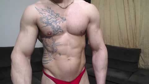 Snapshot of bestmuscle chatting on October 26, 1:55 am bestmuscle online show from October 26, 1:55 am