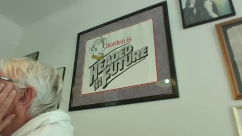 Snapshot of bestshot1951 chatting on January 23, 3:11 pm bestshot1951 online show from January 23, 3:11 pm