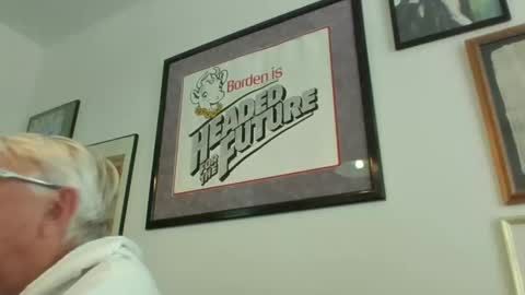 Snapshot of bestshot1951 chatting on January 23, 6:14 pm bestshot1951 online show from January 23, 6:14 pm