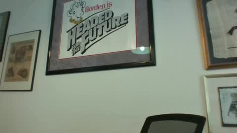 Snapshot of bestshot1951 chatting on February 5, 3:52 pm bestshot1951 online show from February 5, 3:52 pm