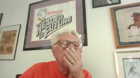 Snapshot of bestshot1951 chatting on September 15, 2:06 pm bestshot1951 online show from September 15, 2:06 pm