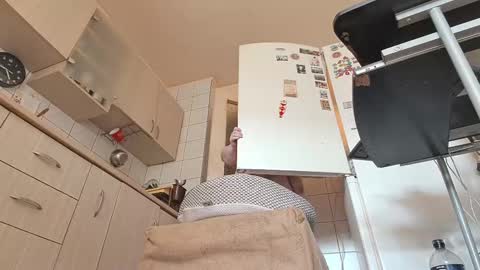 Snapshot of bethnorth chatting on March 12, 11:20 am bethnorth online show from March 12, 11:20 am