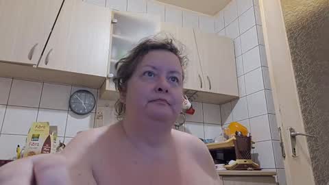 Snapshot of bethnorth chatting on September 22, 1:51 am bethnorth online show from September 22, 1:51 am