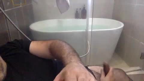 Virtual Gentleman online show from January 7, 6:45 pm