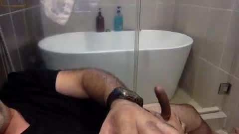 Virtual Gentleman online show from October 18, 6:52 pm