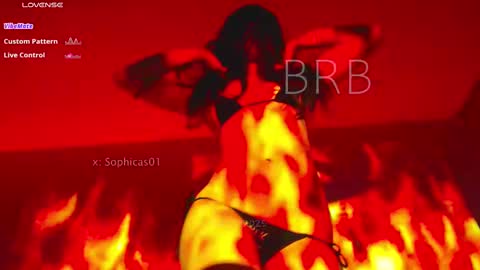 Snapshot of betsabe_butlers_ chatting on February 25, 4:14 am Automatic Espresso Coffee Maker50000tkns left online show from February 25, 4:14 am