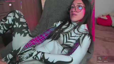 Snapshot of betsabe_butlers_ chatting on October 5, 10:18 pm Automatic Espresso Coffee Maker50000tkns left online show from October 5, 10:18 pm