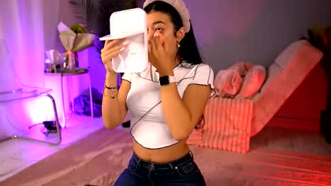 Snapshot of betsygonzale chatting on September 24, 4:05 am Betty online show from September 24, 4:05 am