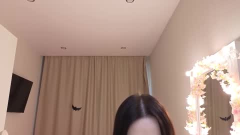 Betty online show from November 2, 12:40 pm