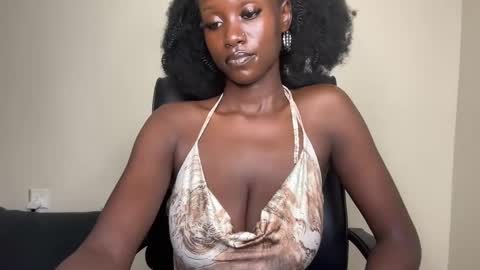 Snapshot of betty_fire_ chatting on January 16, 10:23 pm Adah online show from January 16, 10:23 pm