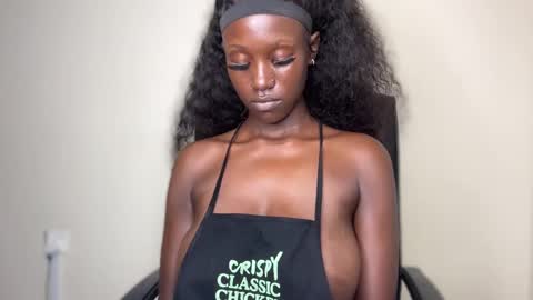 Snapshot of betty_fire_ chatting on February 3, 11:15 pm Adah online show from February 3, 11:15 pm