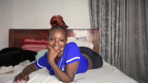 Snapshot of betty_fire_ chatting on March 10, 6:56 pm Adah online show from March 10, 6:56 pm