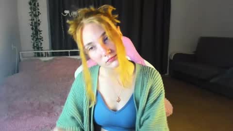 Dory make me happier online show from December 3, 1:19 am