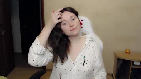 Betty online show from November 13, 8:19 pm