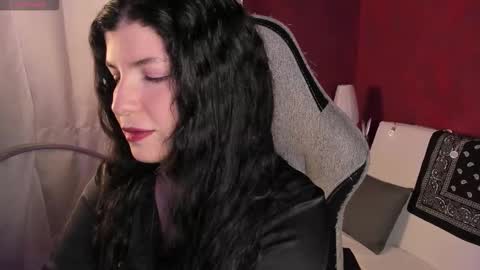 Snapshot of beyondsteel chatting on November 29, 3:20 am beyondsteel online show from November 29, 3:20 am