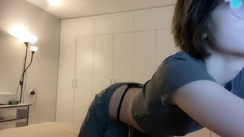 Snapshot of bezvanili chatting on March 2, 10:16 pm bezvanili online show from March 2, 10:16 pm