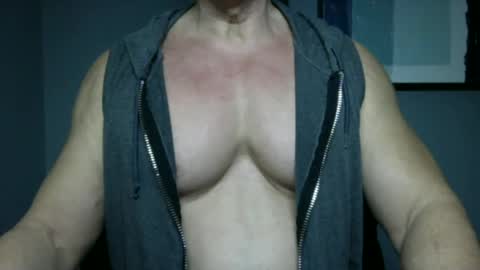 Snapshot of bgdkmuscleguy chatting on December 23, 6:11 am BGDKMUSCLEGUY - SELECTED BY CHATURBATE AS A TOP BROADCASTER FOR 2023 online show from December 23, 6:11 am