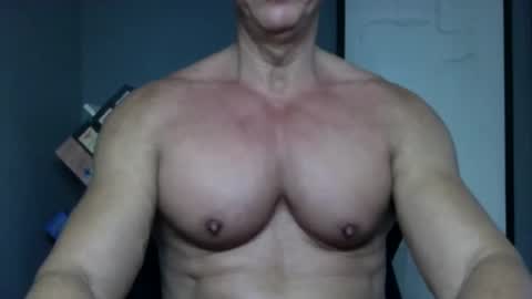 Snapshot of bgdkmuscleguy chatting on November 13, 6:40 pm BGDKMUSCLEGUY - SELECTED BY CHATURBATE AS A TOP BROADCASTER FOR 2023 online show from November 13, 6:40 pm