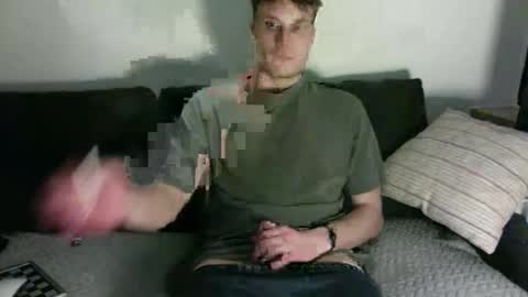 bgnzzz online show from November 23, 5:35 pm